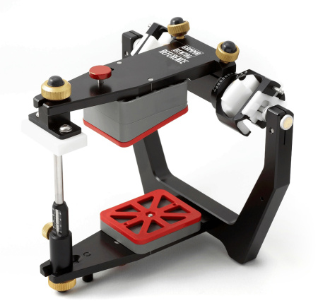 GAMMA Dental Reference SL - полностью регулируемый артикулятор с горизонтальными направляющими штифтами